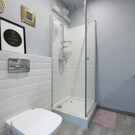 The Essence Of * Lodz