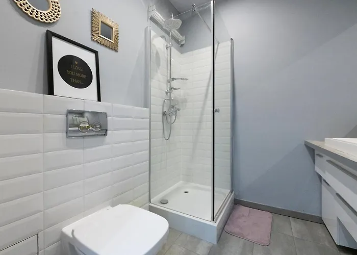 The Essence Of * 罗兹